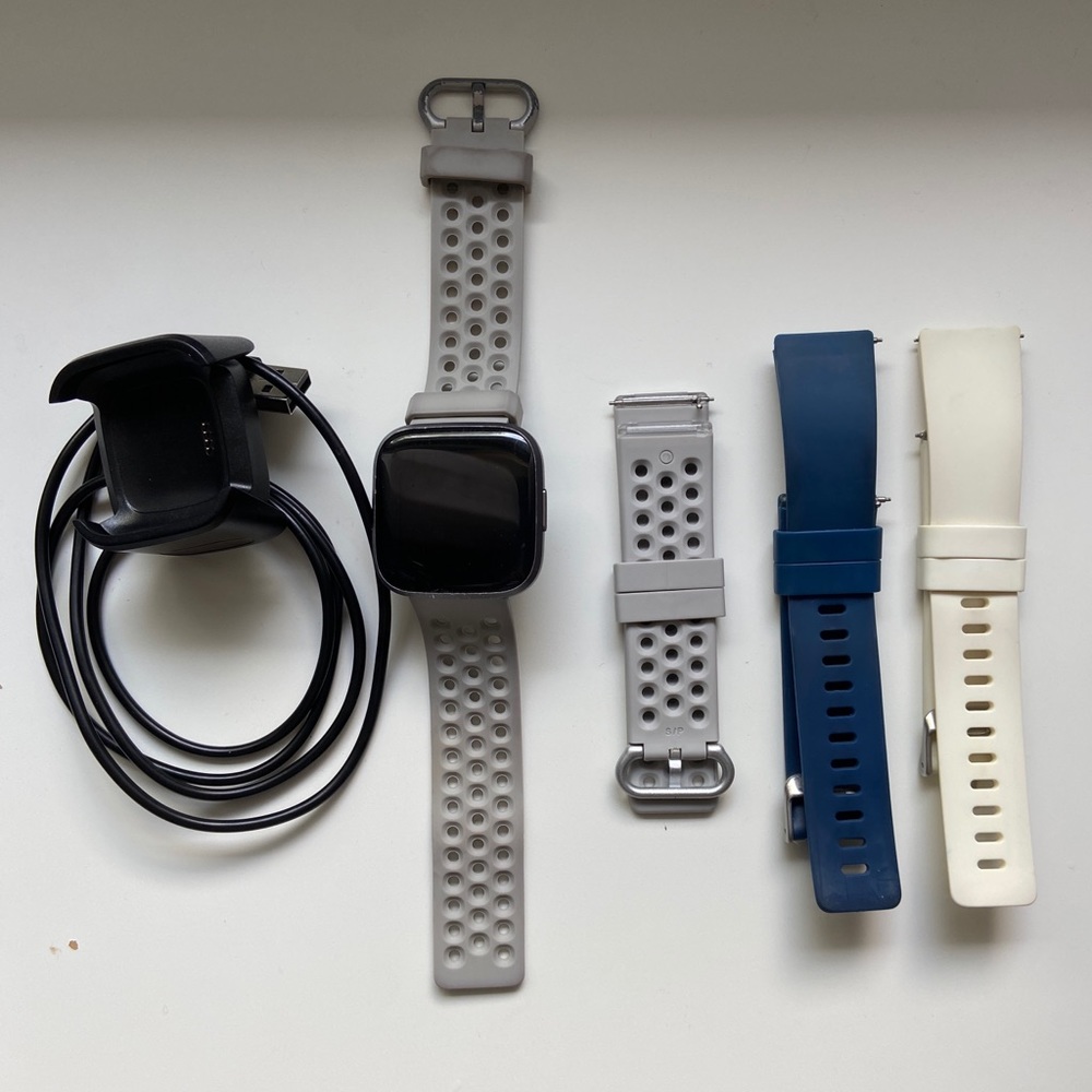 Fitbit Versa 2